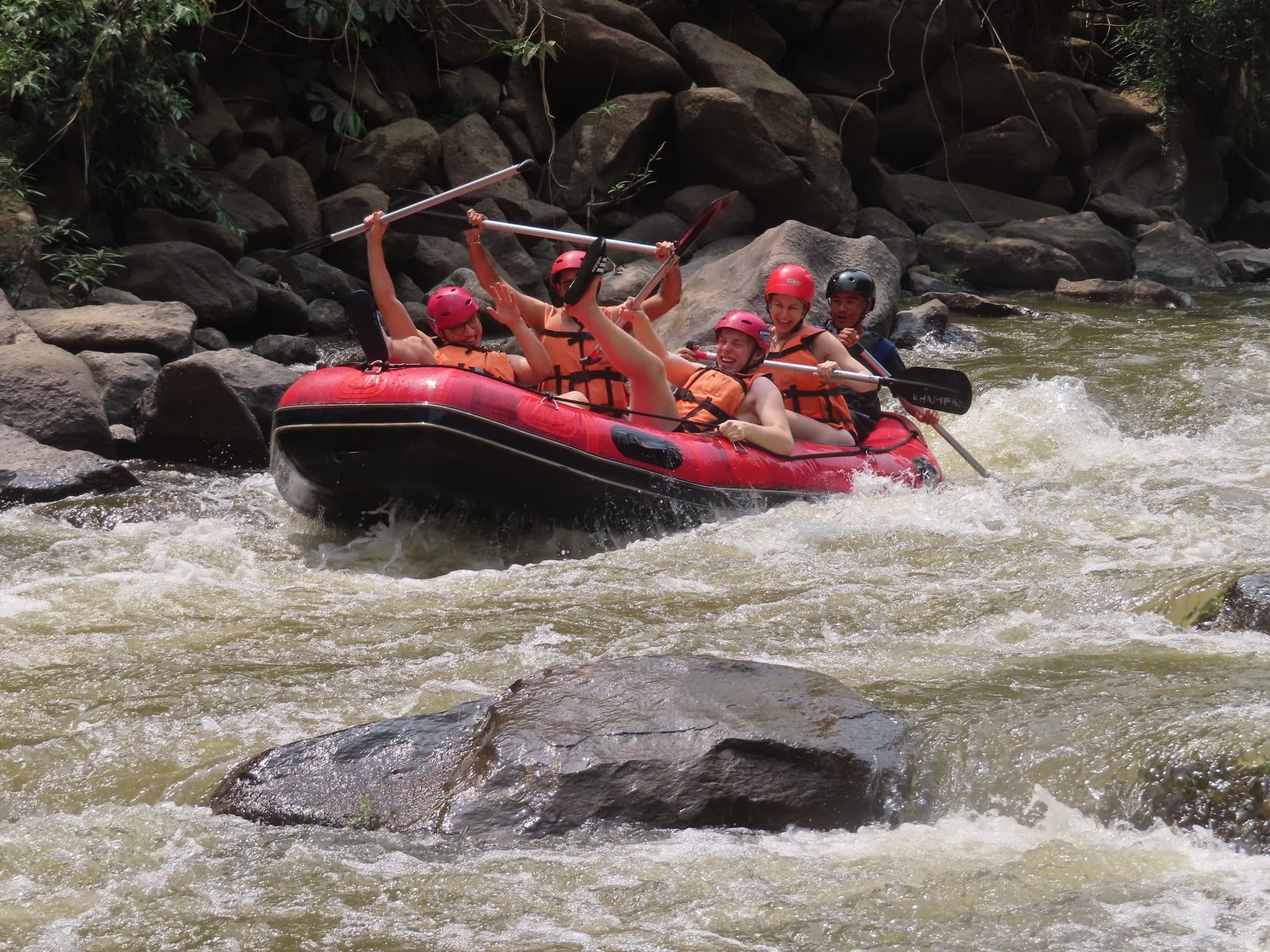 Day Trip : Sticky waterfall, White water rafting and Elephant care