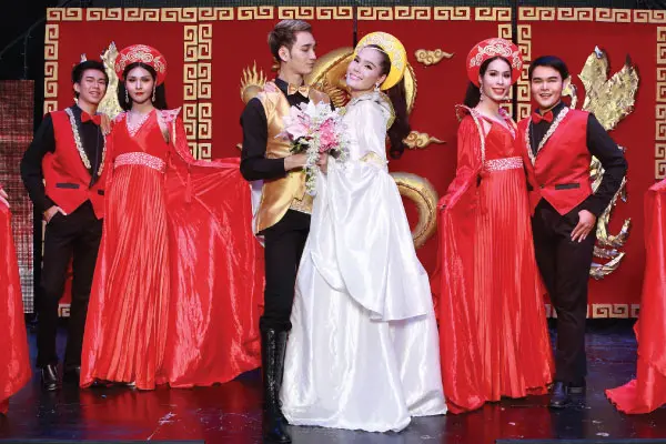 Siam Dragon Cabaret Show